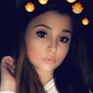 Meet your Posher, Taylor